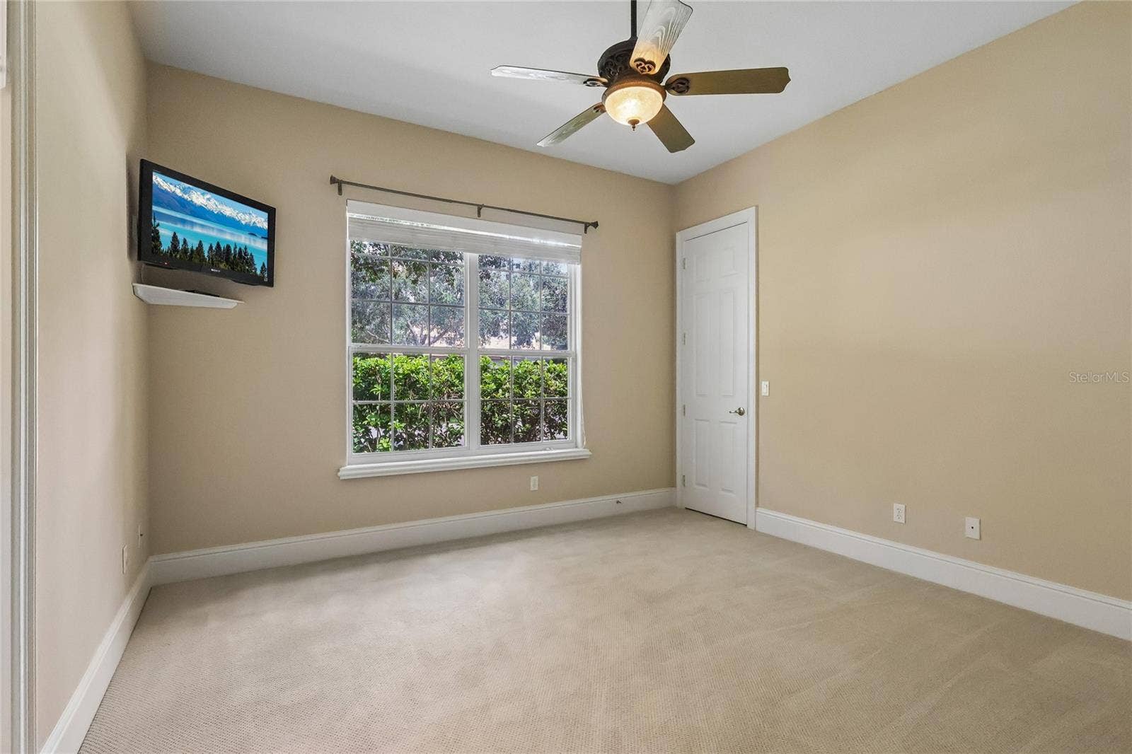 6102 S HAMPSHIRE CT, Windermere, FL 34786 6102 S HAMPSHIRE CT, Windermere, FL 34786
