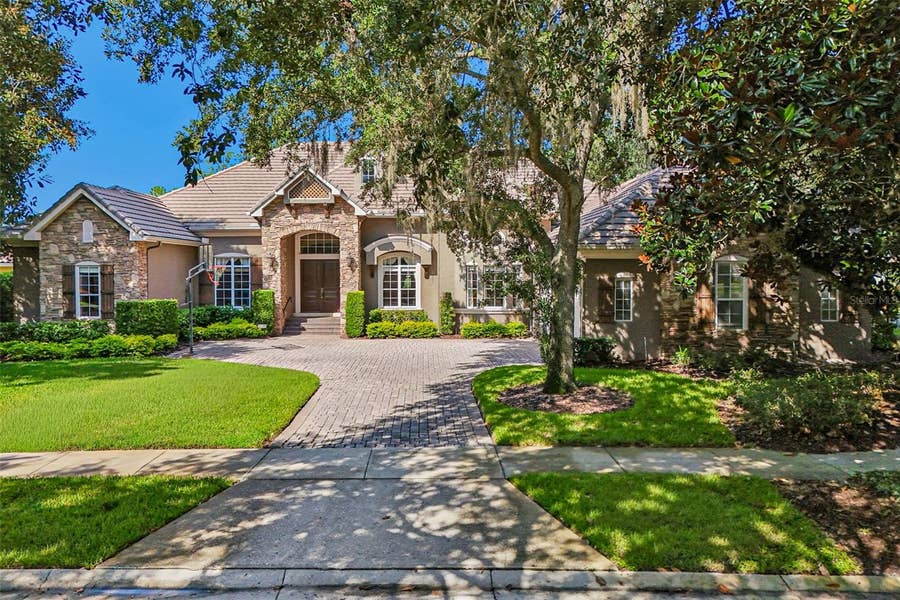 Property photo for 6102 S HAMPSHIRE CT, Windermere, FL