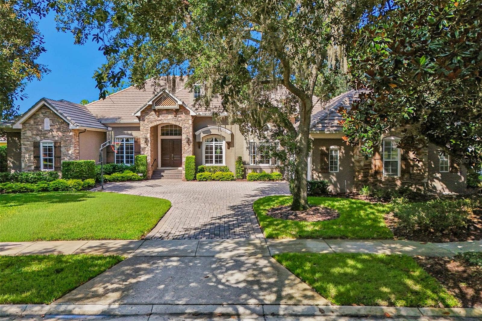 6102 S HAMPSHIRE CT, Windermere, FL 34786 6102 S HAMPSHIRE CT, Windermere, FL 34786