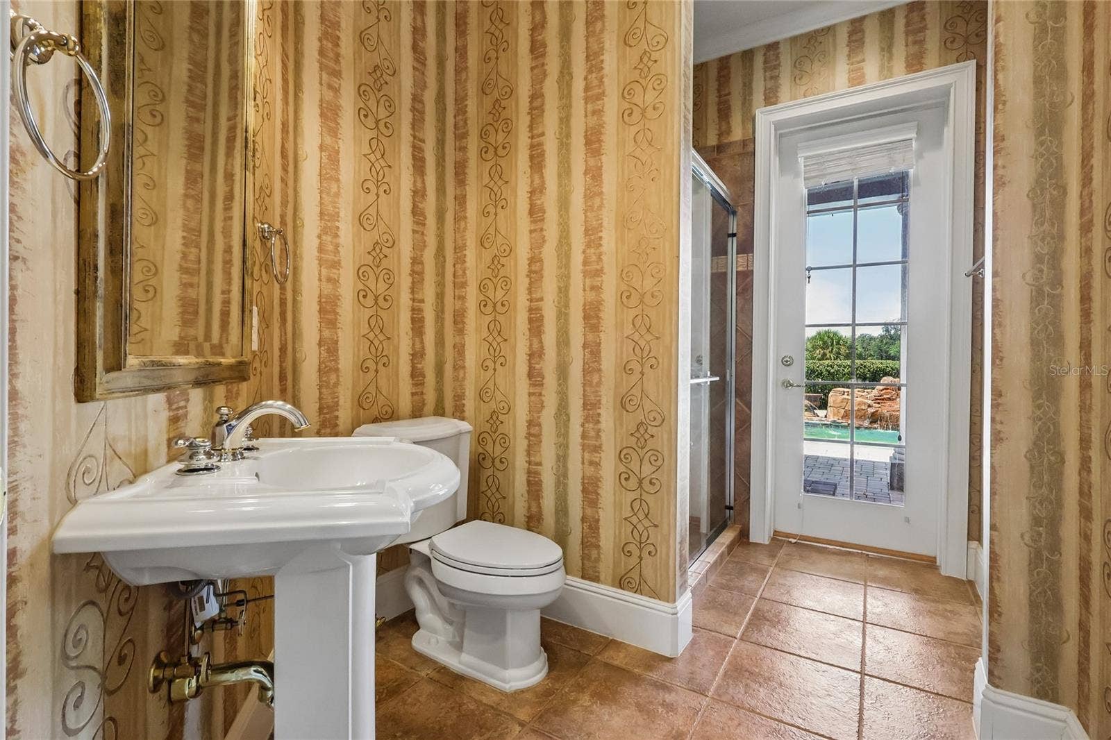 6102 S HAMPSHIRE CT, Windermere, FL 34786 6102 S HAMPSHIRE CT, Windermere, FL 34786