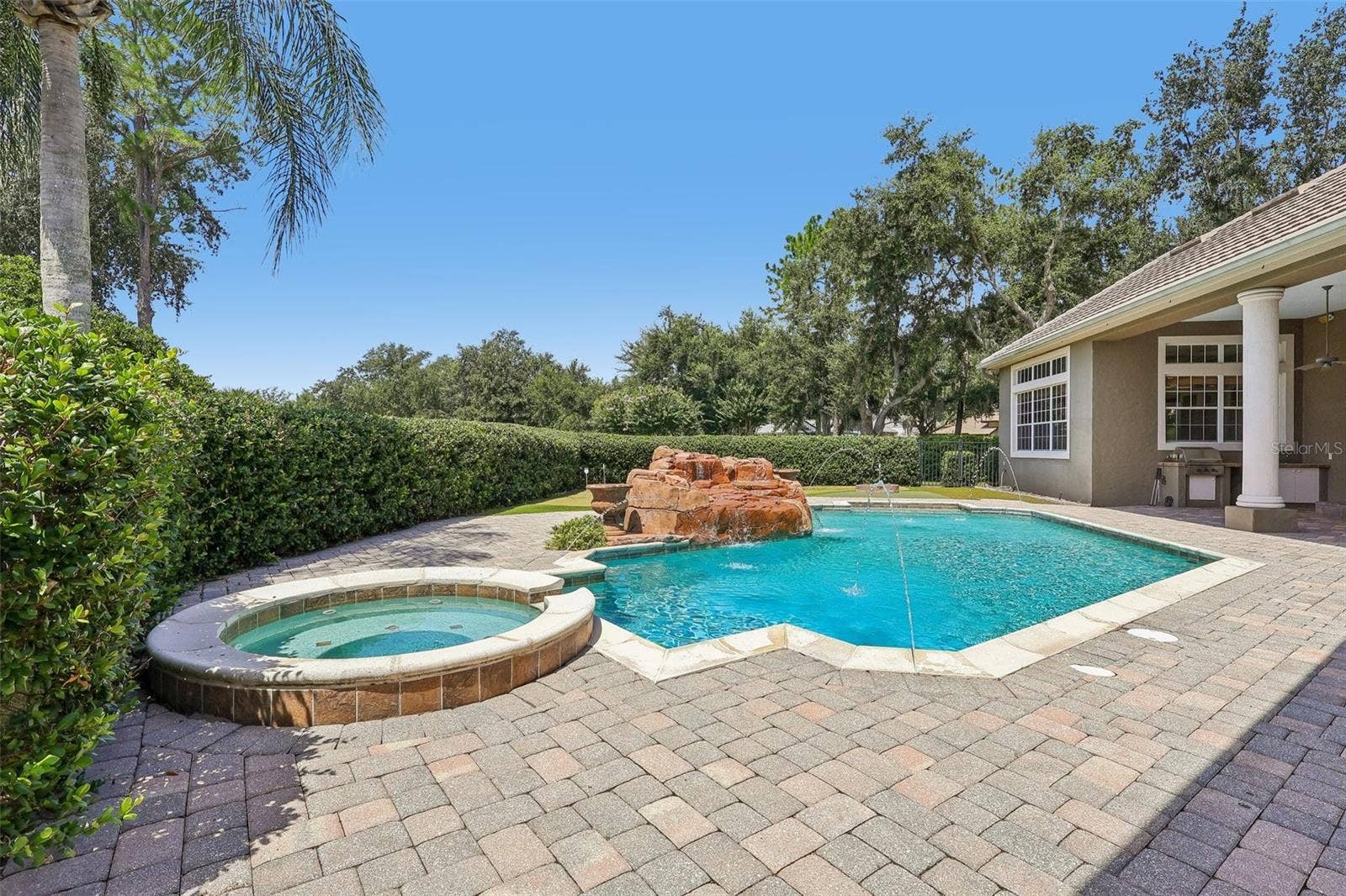 6102 S HAMPSHIRE CT, Windermere, FL 34786 6102 S HAMPSHIRE CT, Windermere, FL 34786