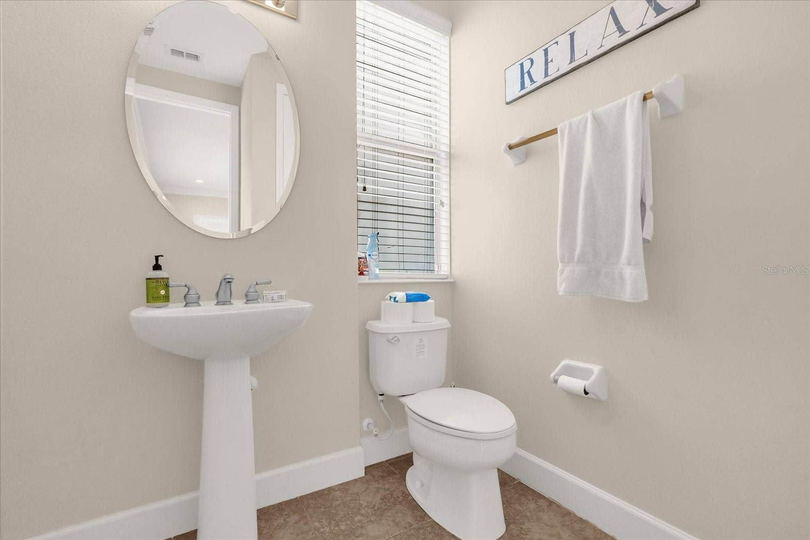 7766 LINKSIDE LOOP, Reunion, FL 34747 Half bath