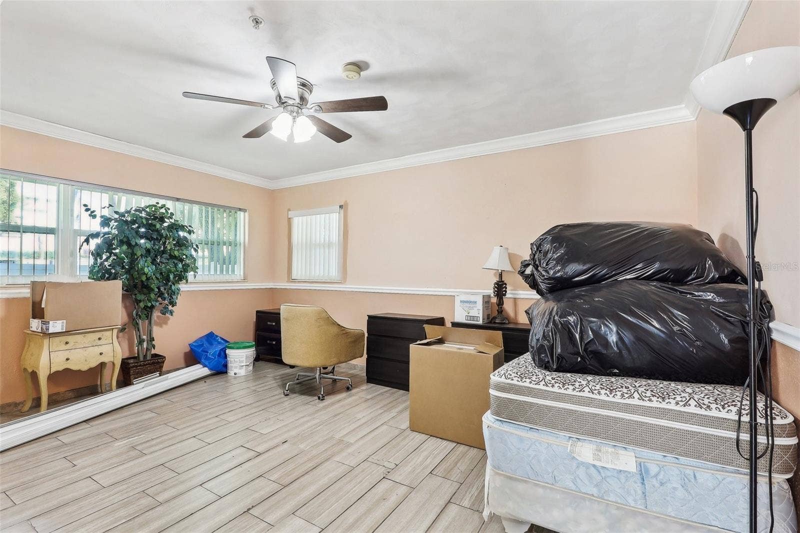 201 ROSEFIELD AVENUE, Leesburg, FL 34748