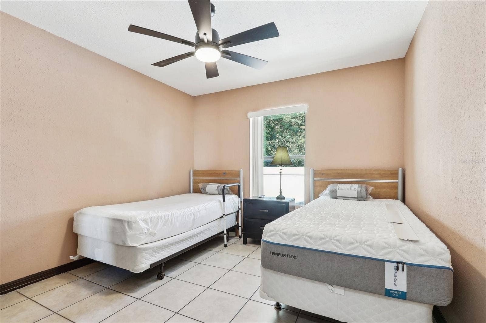 201 ROSEFIELD AVENUE, Leesburg, FL 34748