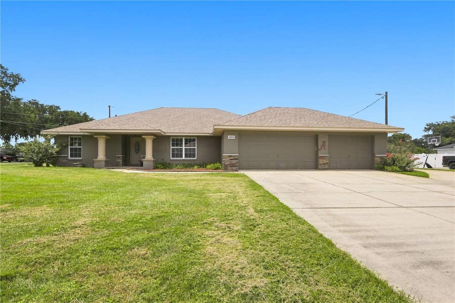 Property photo for 2810 MURCOTT STREET, Auburndale, FL