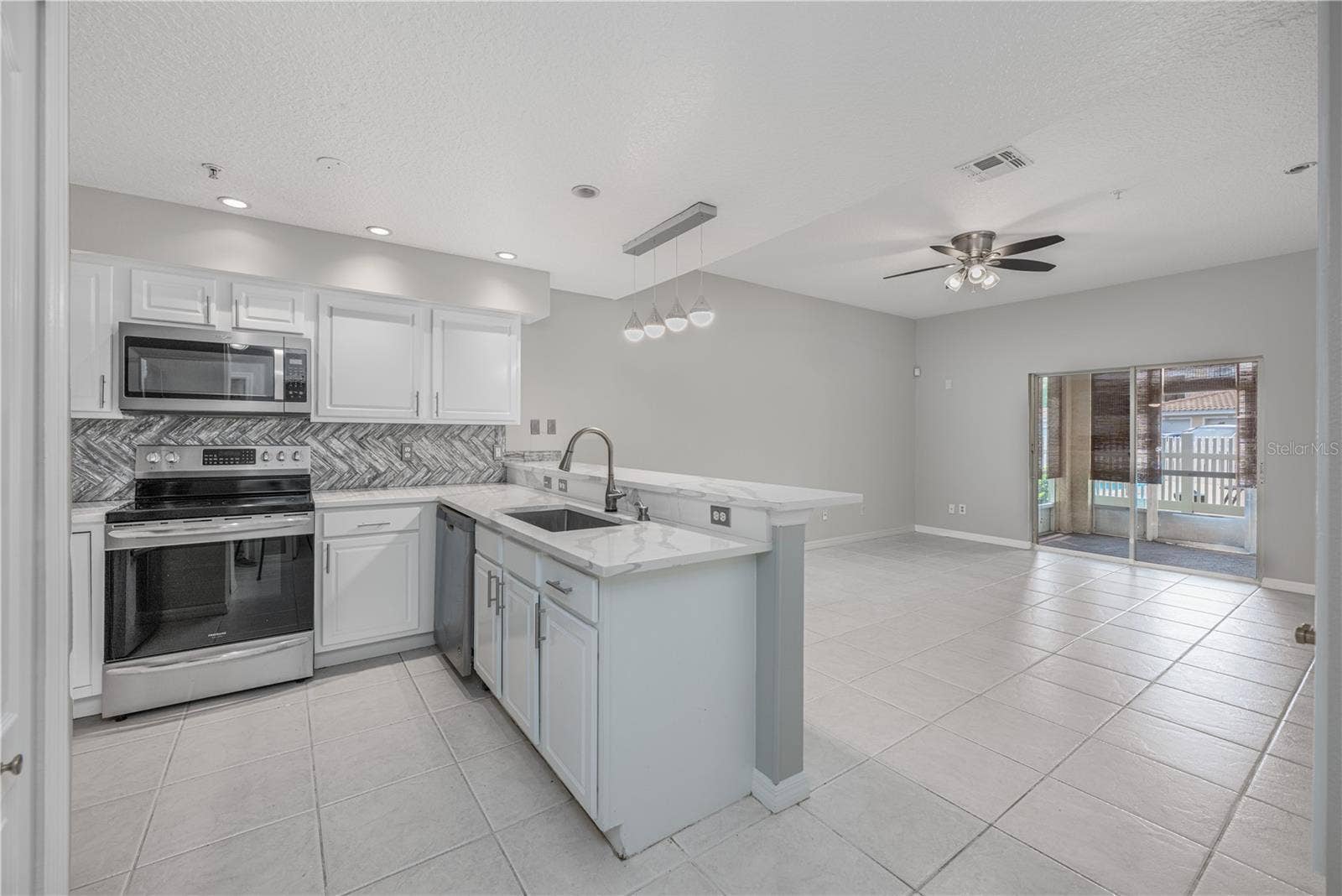673 SANDY NECK LANE, #103, Altamonte Springs, FL 32714 673 SANDY NECK LANE, #103, Altamonte Springs, FL 32714