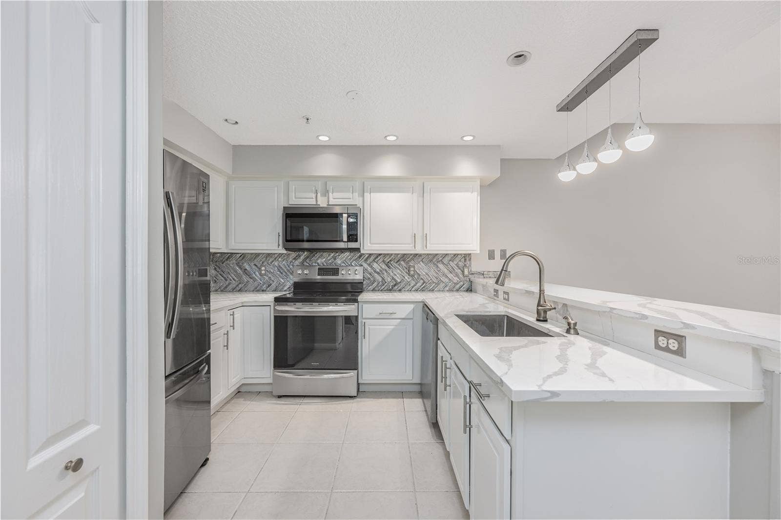 673 SANDY NECK LANE, #103, Altamonte Springs, FL 32714 673 SANDY NECK LANE, #103, Altamonte Springs, FL 32714