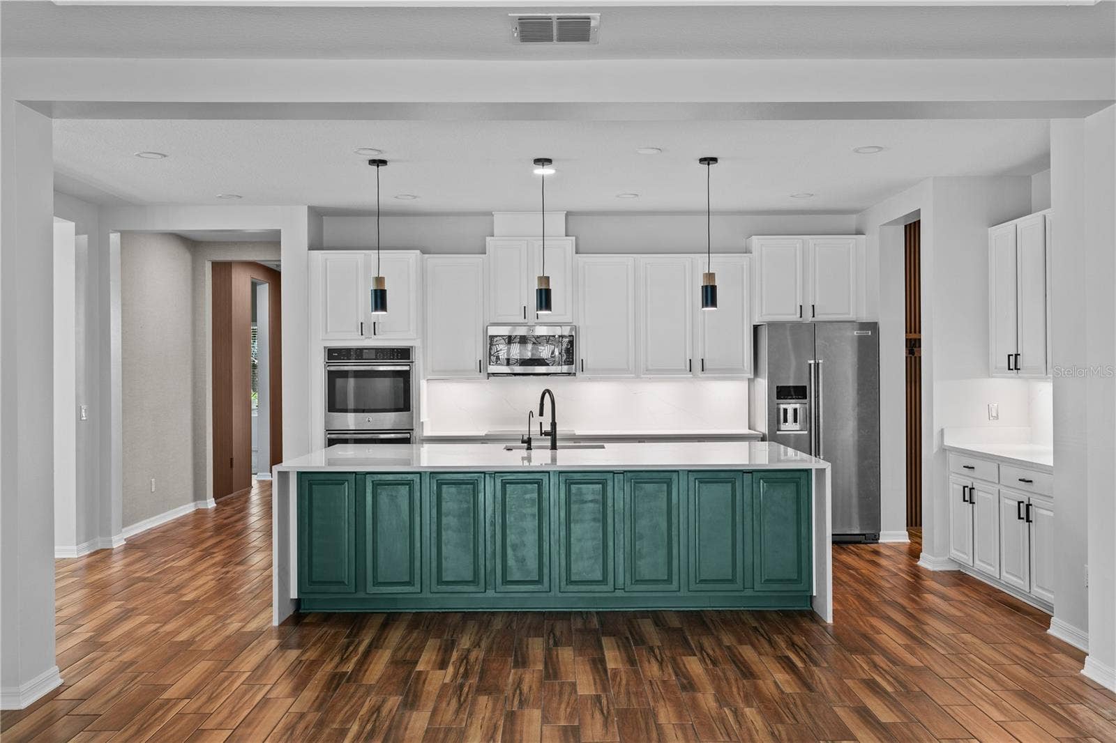 14776 MAGNOLIA RIDGE LOOP, Winter Garden, FL 34787 14776 MAGNOLIA RIDGE LOOP, Winter Garden, FL 34787