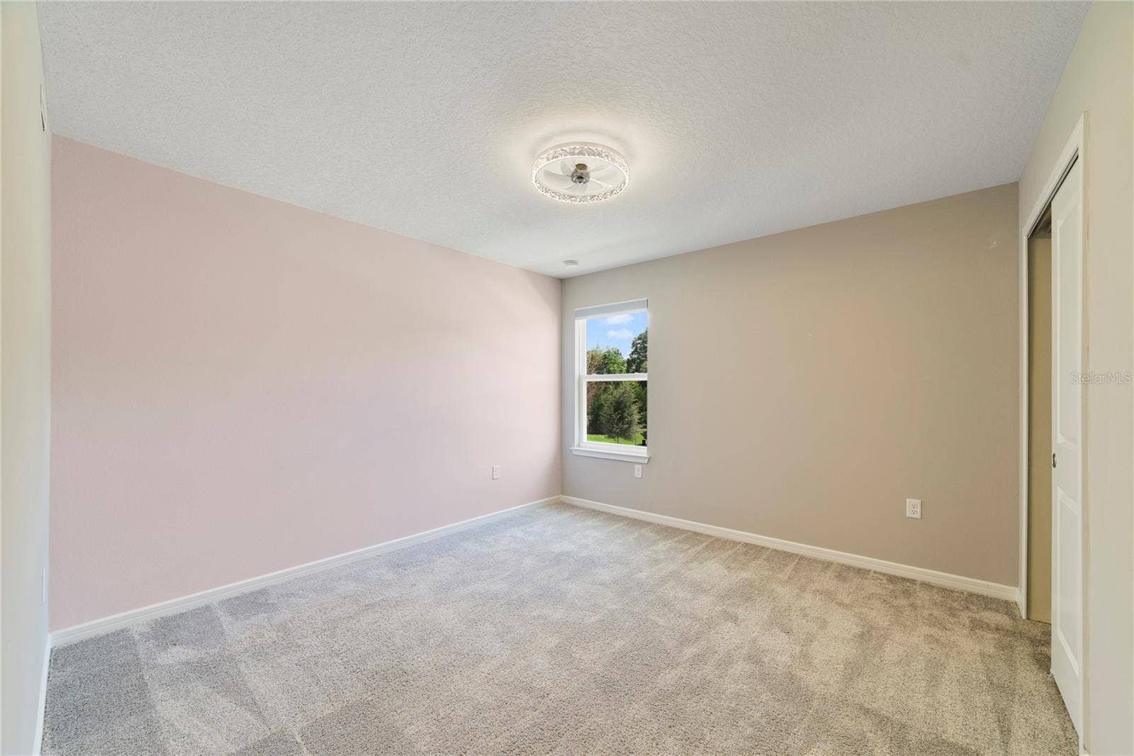 Guest bedroom 2