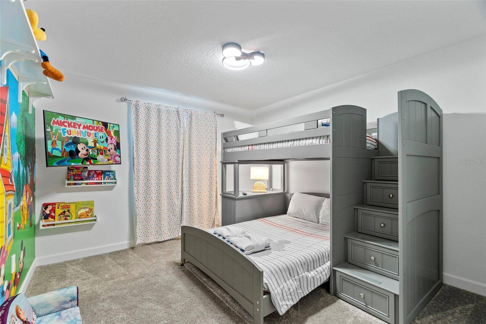 1134 KINGSBARN STREET, Davenport, FL 33896 1134 KINGSBARN STREET, Davenport, FL 33896