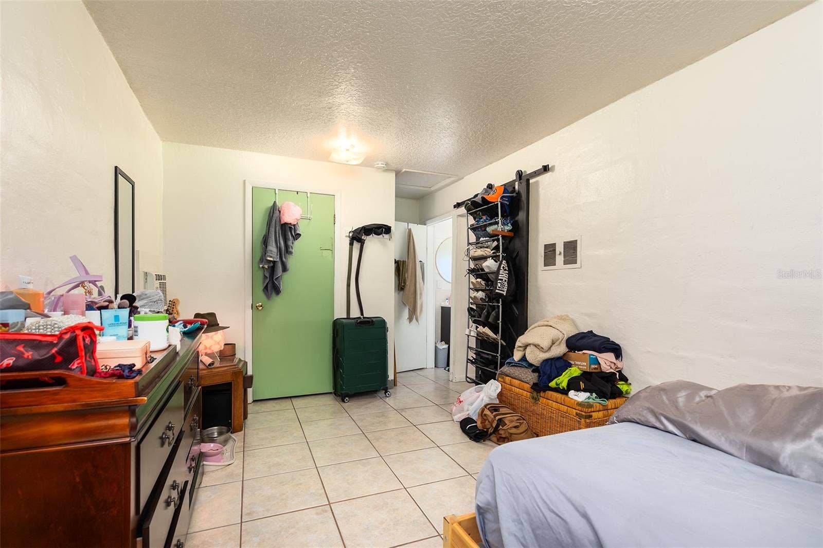 220 N ADELLE AVENUE, Deland, FL 32720