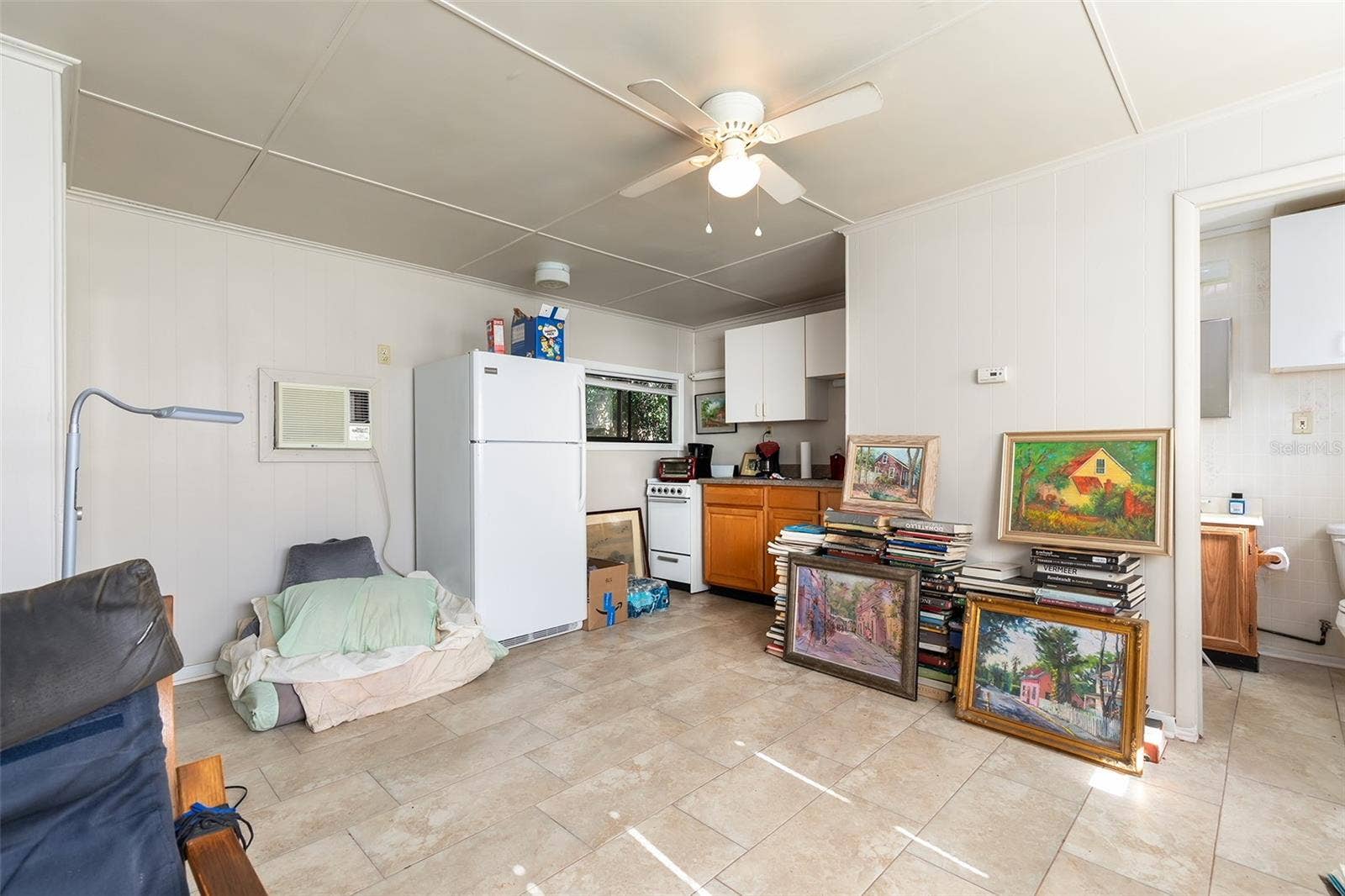 220 N ADELLE AVENUE, Deland, FL 32720