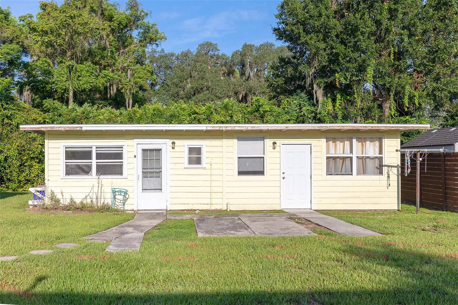 220 N ADELLE AVENUE, Deland, FL 32720