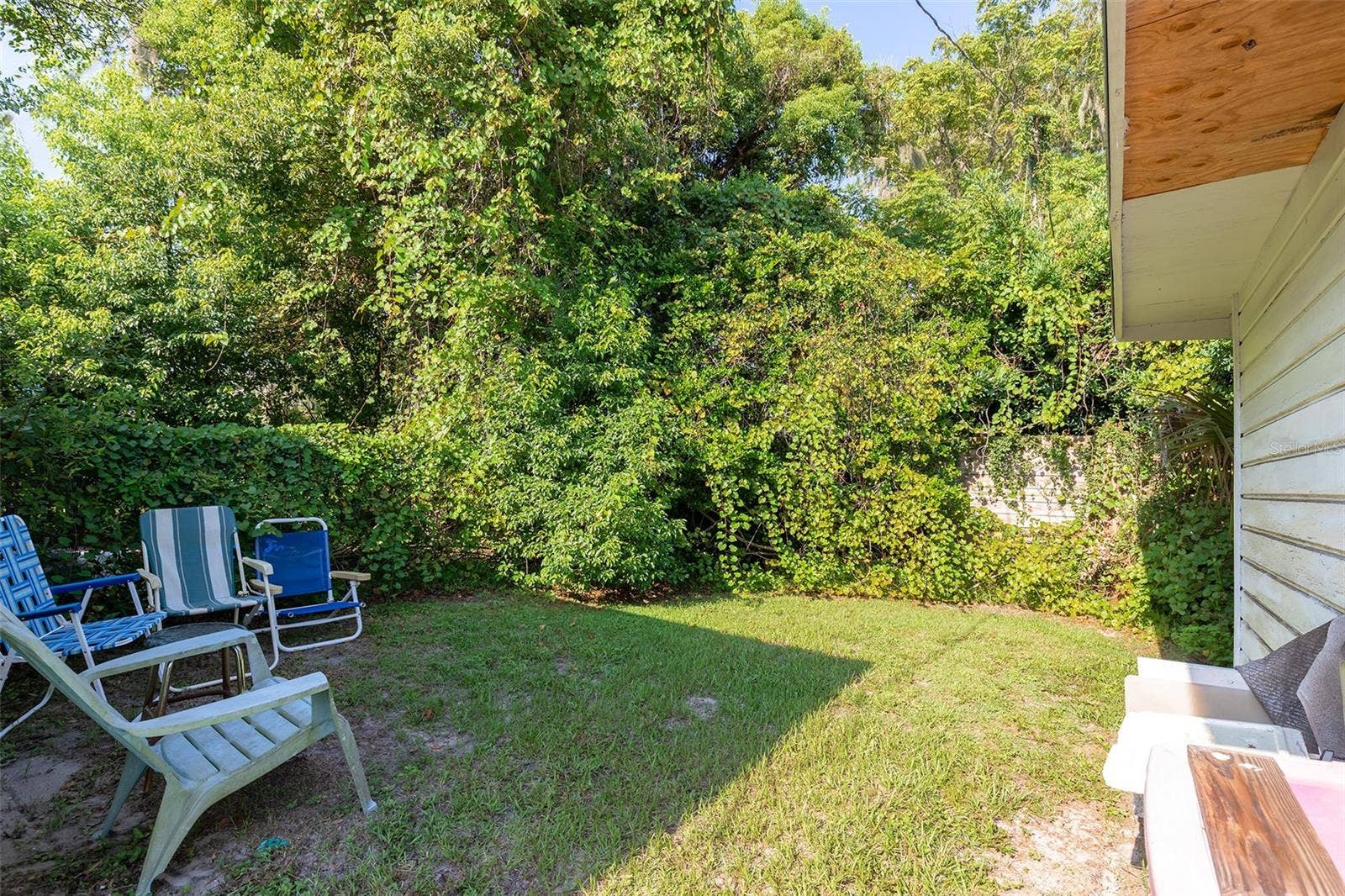 220 N ADELLE AVENUE, Deland, FL 32720