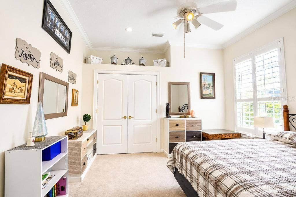 9606 CAMBERLEY CIRCLE, Orlando, FL 32836