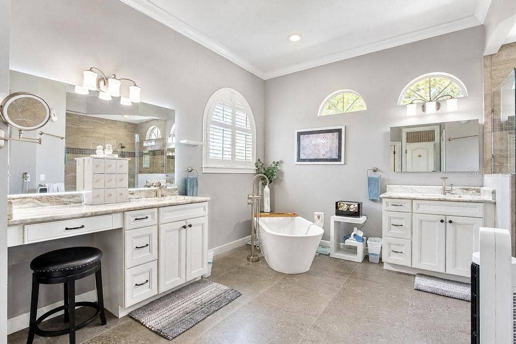 9606 CAMBERLEY CIRCLE, Orlando, FL 32836