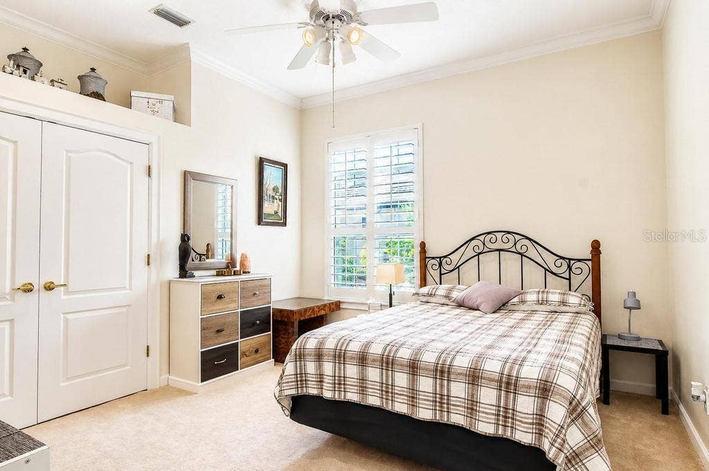 9606 CAMBERLEY CIRCLE, Orlando, FL 32836