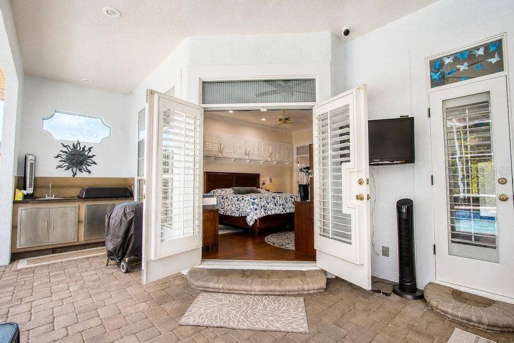 9606 CAMBERLEY CIRCLE, Orlando, FL 32836