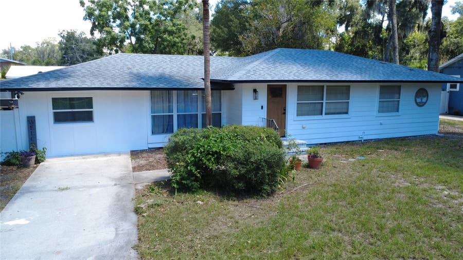 Property photo for 925 E 10TH AVENUE, Mount Dora, FL