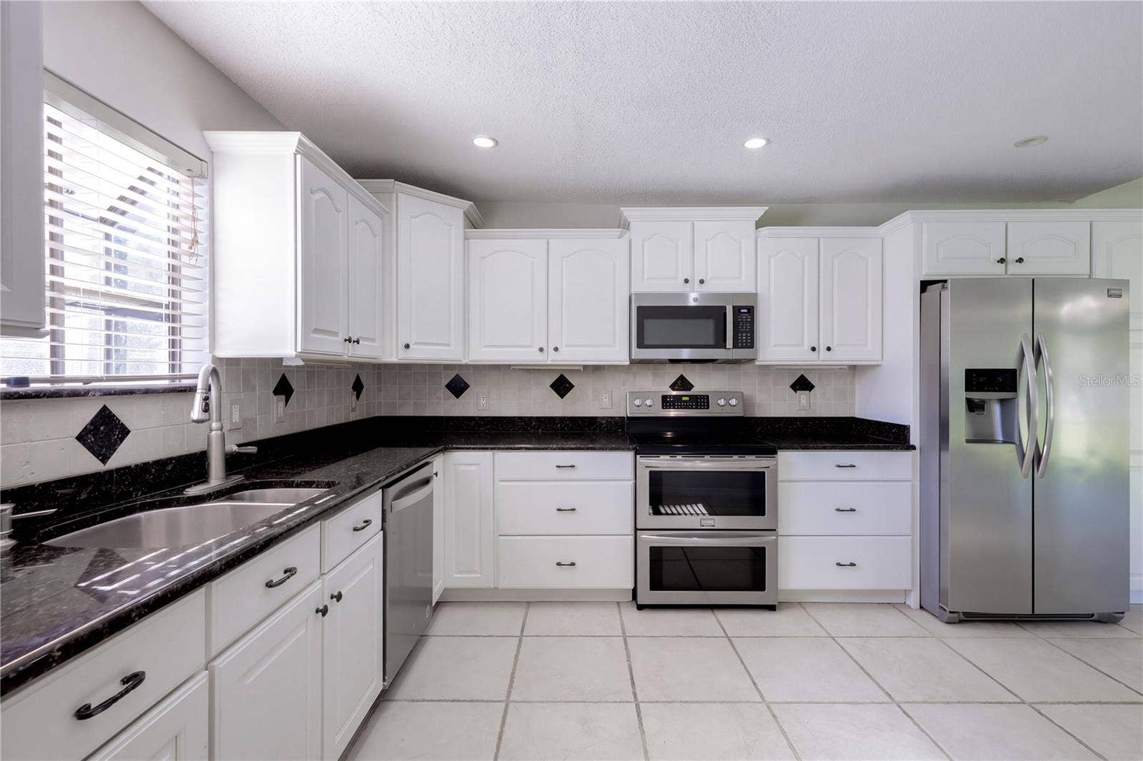 954 NIBLICK DRIVE, Casselberry, FL 32707 Kitchen