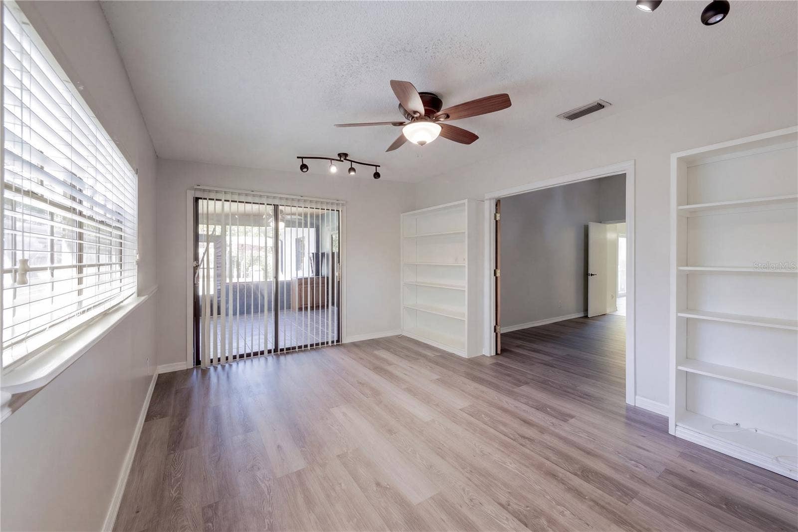 954 NIBLICK DRIVE, Casselberry, FL 32707 Florida Room
