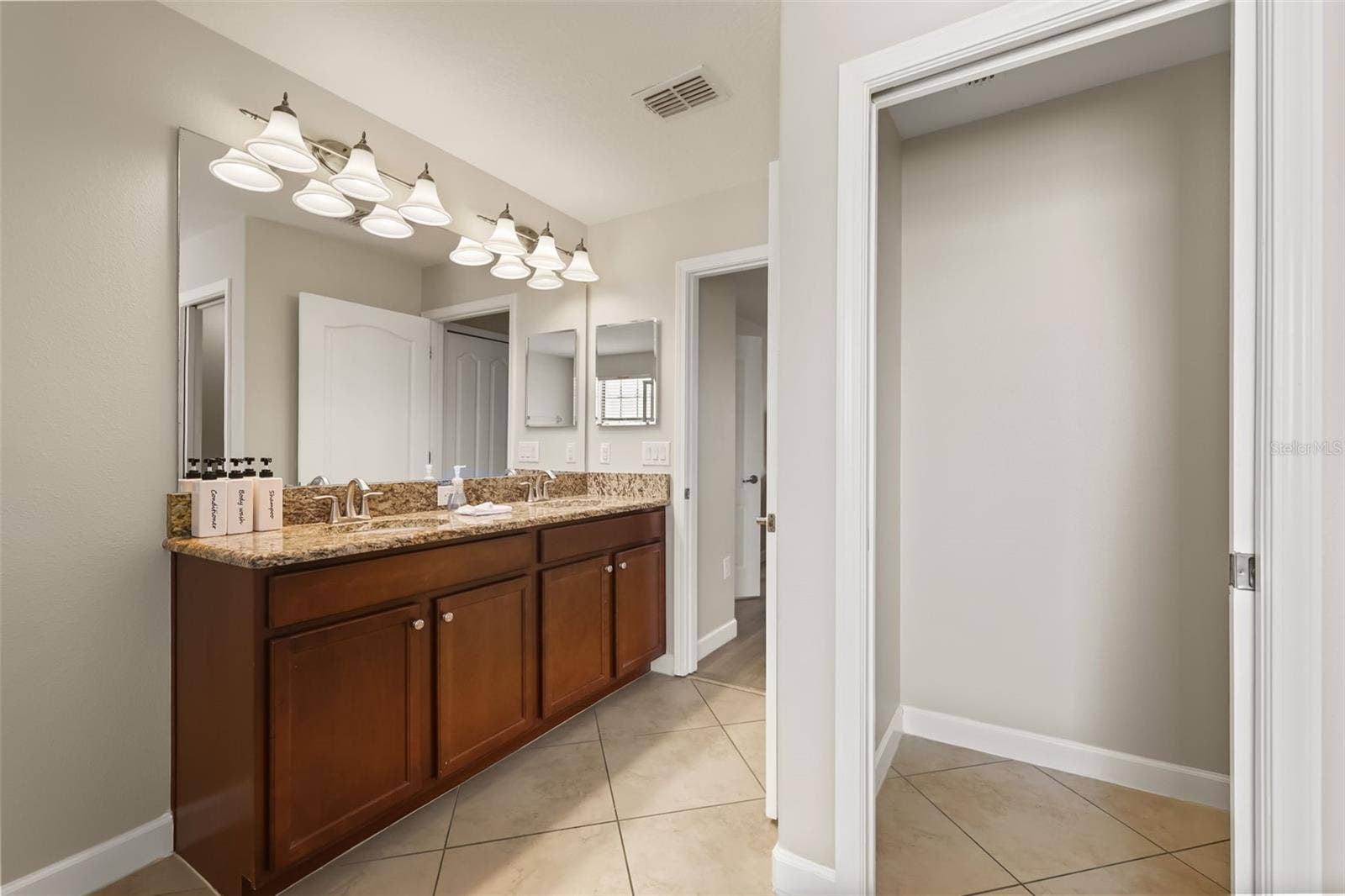 1423 THUNDERBIRD ROAD, Davenport, FL 33896 1423 THUNDERBIRD ROAD, Davenport, FL 33896