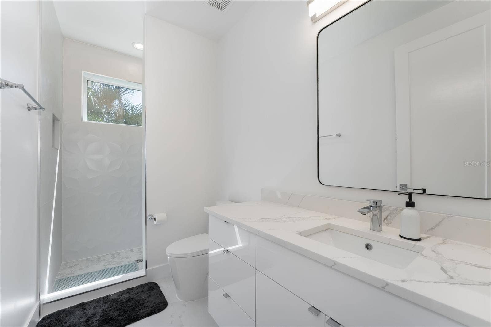 11113 LAKE BUTLER BOULEVARD, Windermere, FL 34786 11113 LAKE BUTLER BOULEVARD, Windermere, FL 34786