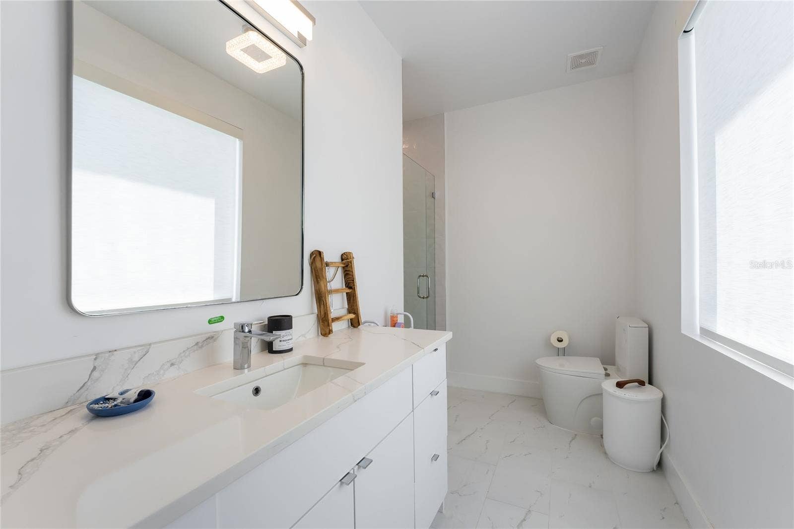11113 LAKE BUTLER BOULEVARD, Windermere, FL 34786 11113 LAKE BUTLER BOULEVARD, Windermere, FL 34786