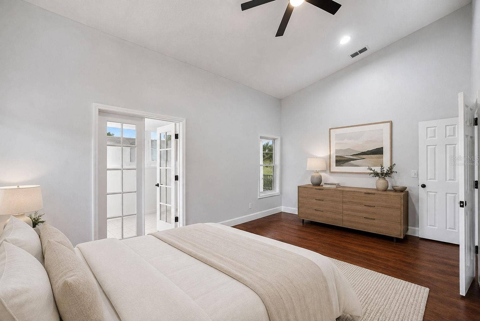 806 OAK FOREST COURT, Deland, FL 32724 virtually staged