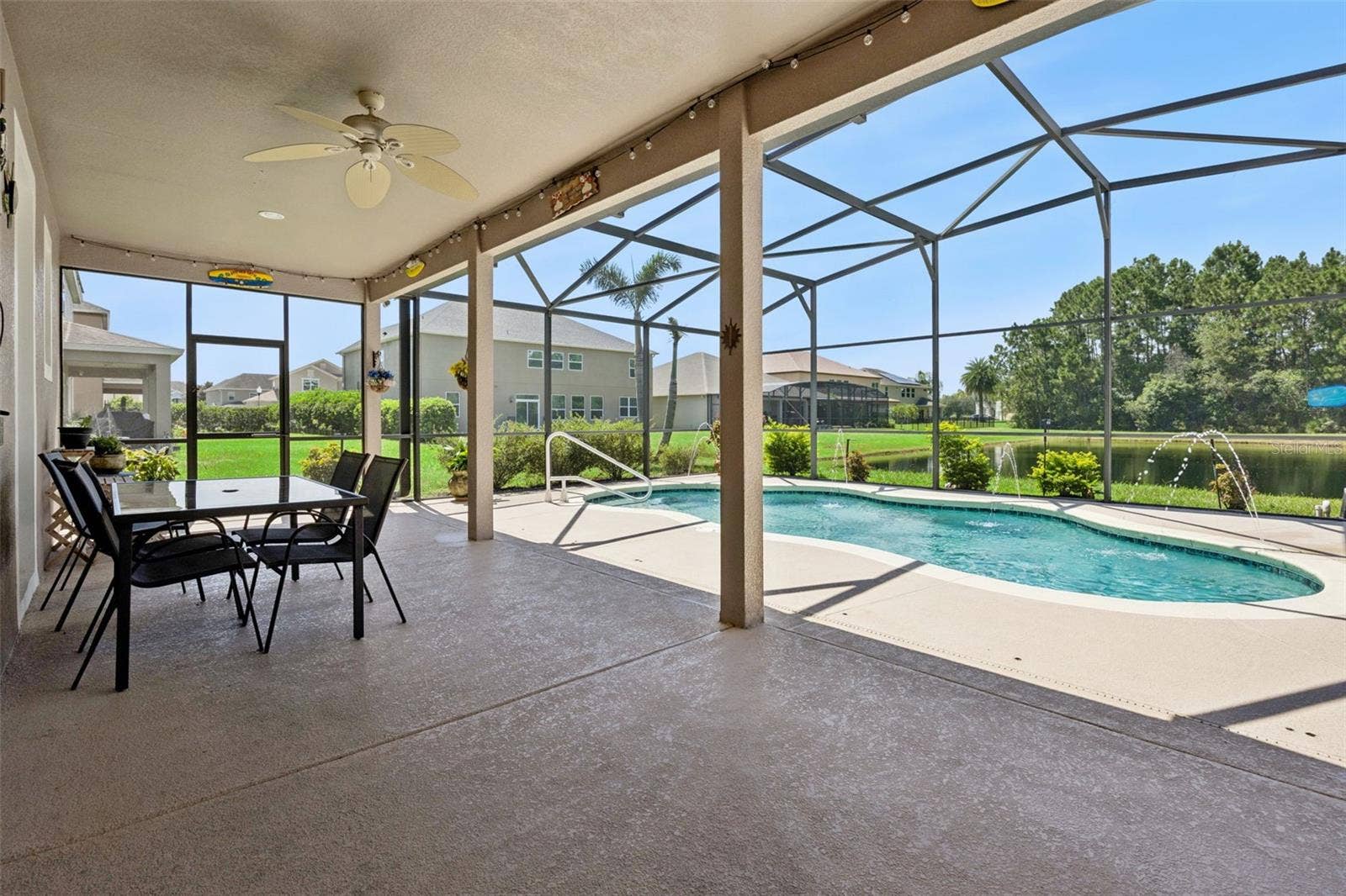 2040 HAWKS LANDING DRIVE, Orlando, FL 32820 2040 HAWKS LANDING DRIVE, Orlando, FL 32820