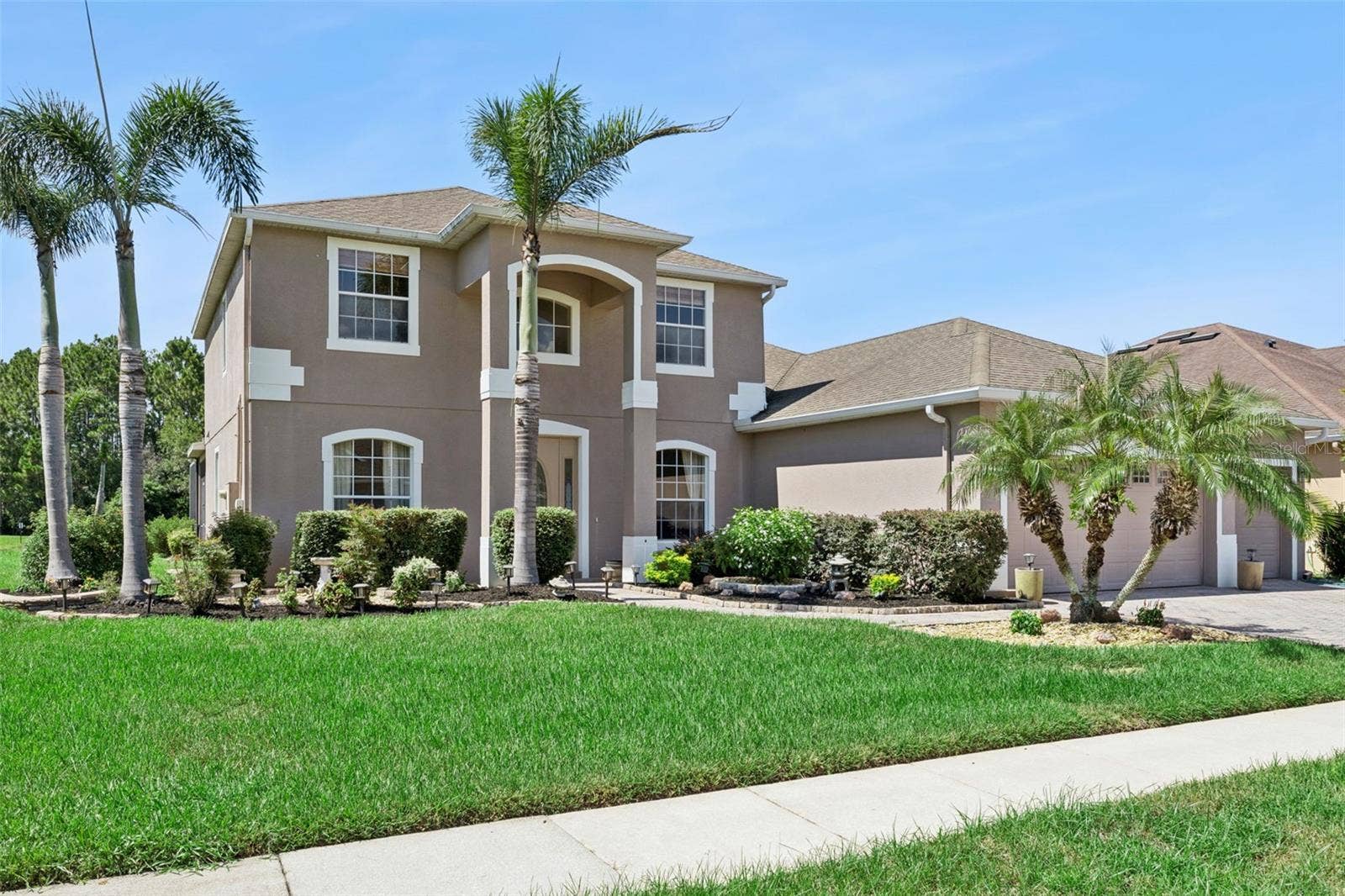 2040 HAWKS LANDING DRIVE, Orlando, FL 32820 2040 HAWKS LANDING DRIVE, Orlando, FL 32820