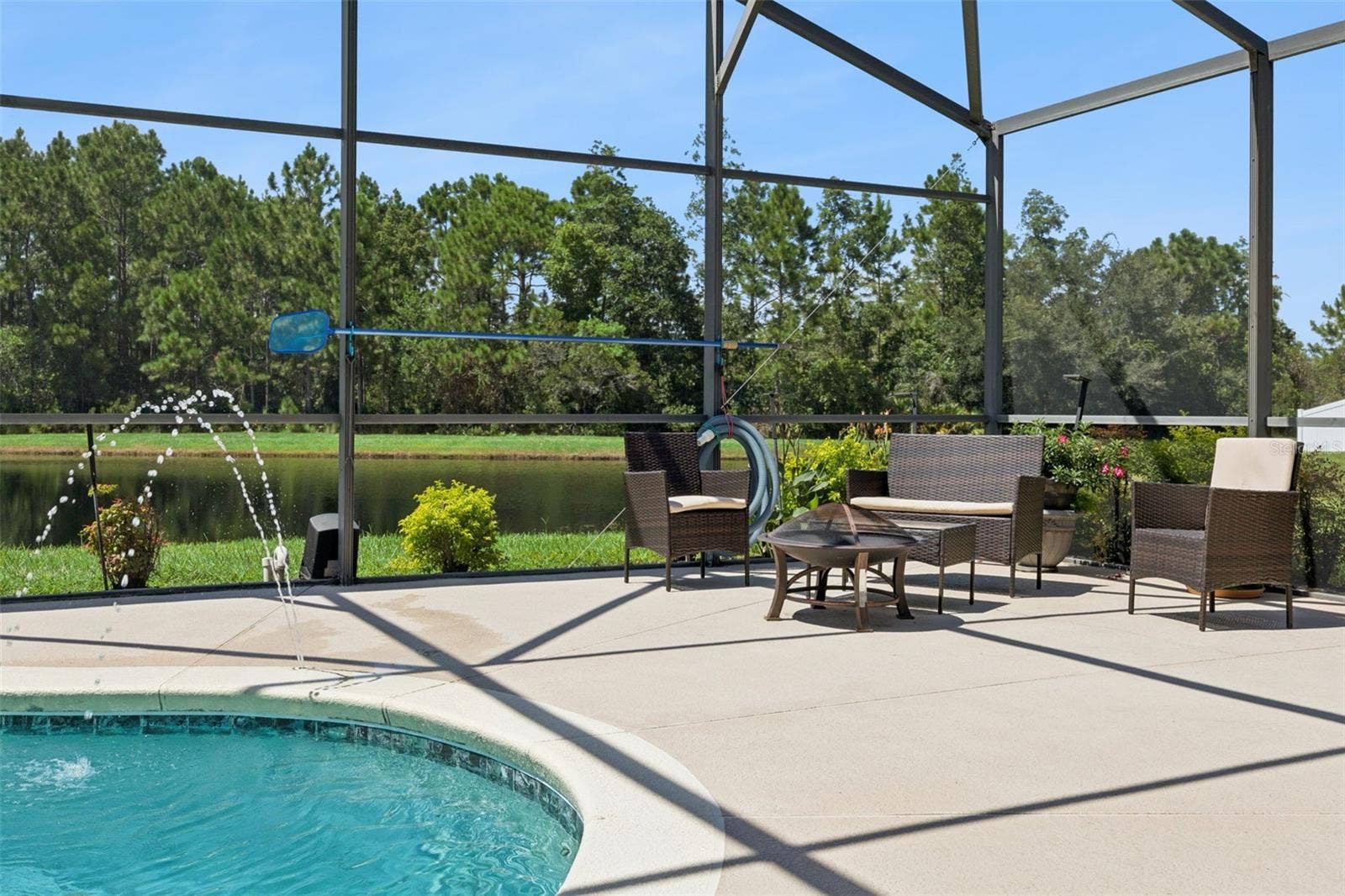 2040 HAWKS LANDING DRIVE, Orlando, FL 32820 2040 HAWKS LANDING DRIVE, Orlando, FL 32820