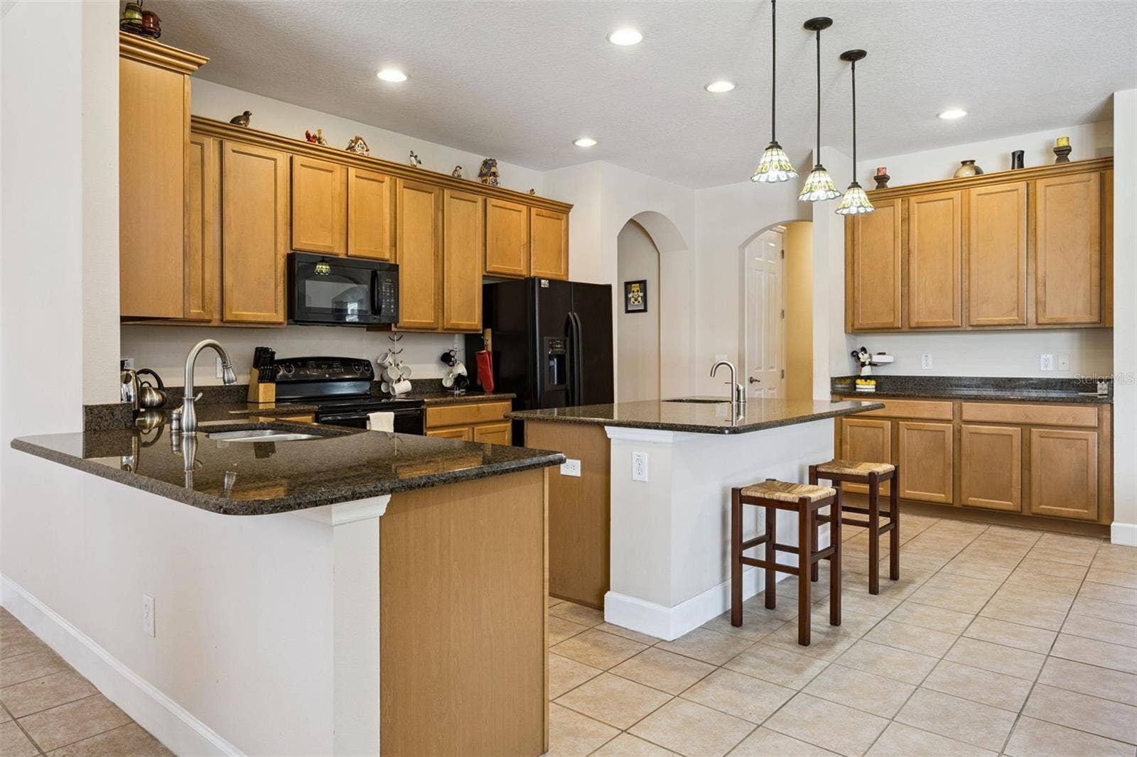 2040 HAWKS LANDING DRIVE, Orlando, FL 32820 2040 HAWKS LANDING DRIVE, Orlando, FL 32820