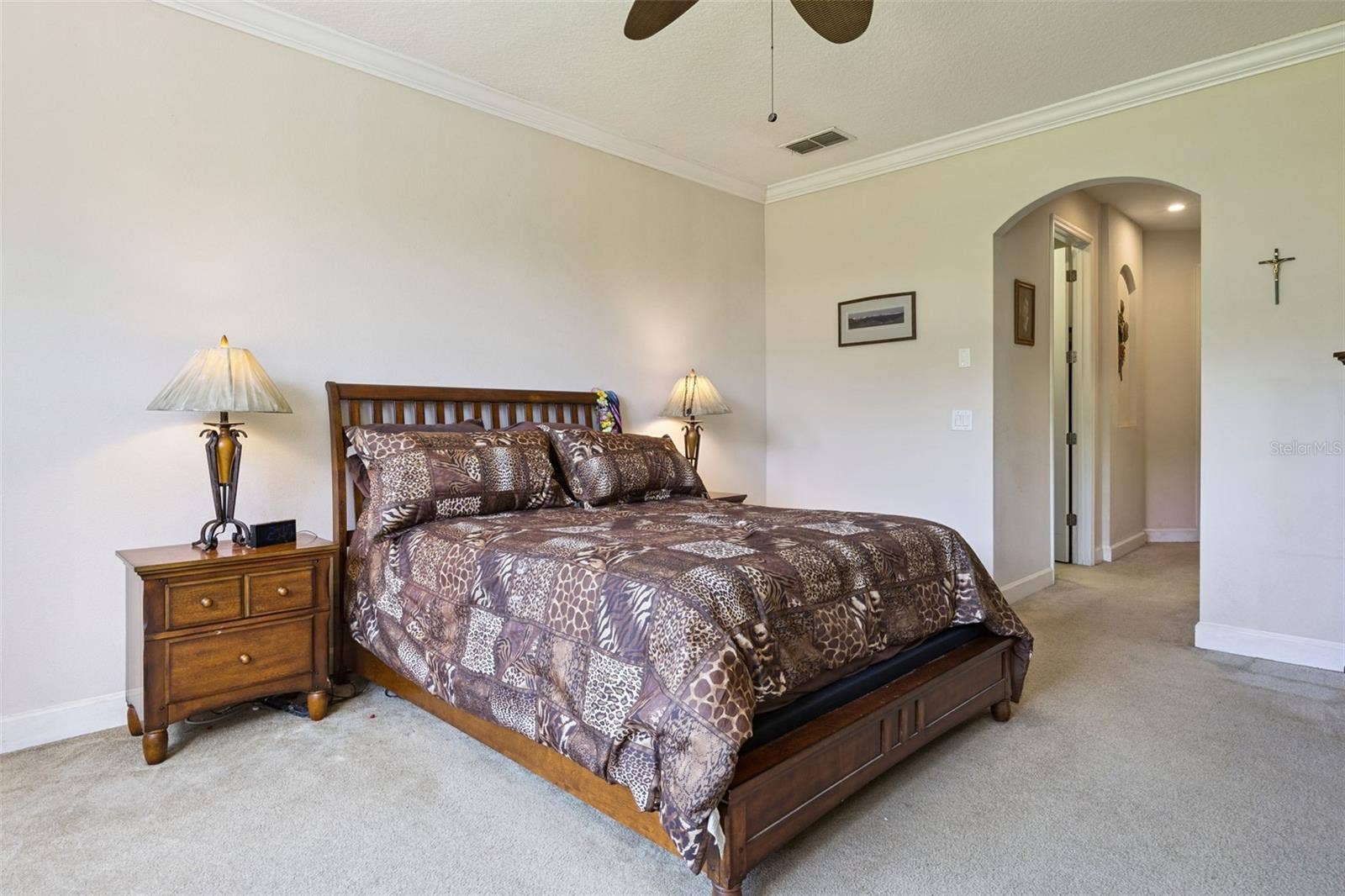 2040 HAWKS LANDING DRIVE, Orlando, FL 32820 2040 HAWKS LANDING DRIVE, Orlando, FL 32820