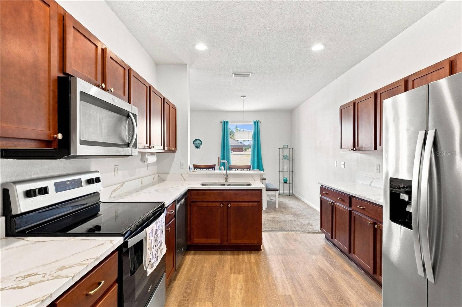 1995 YELLOWFIN DRIVE, Port Orange, FL 32128