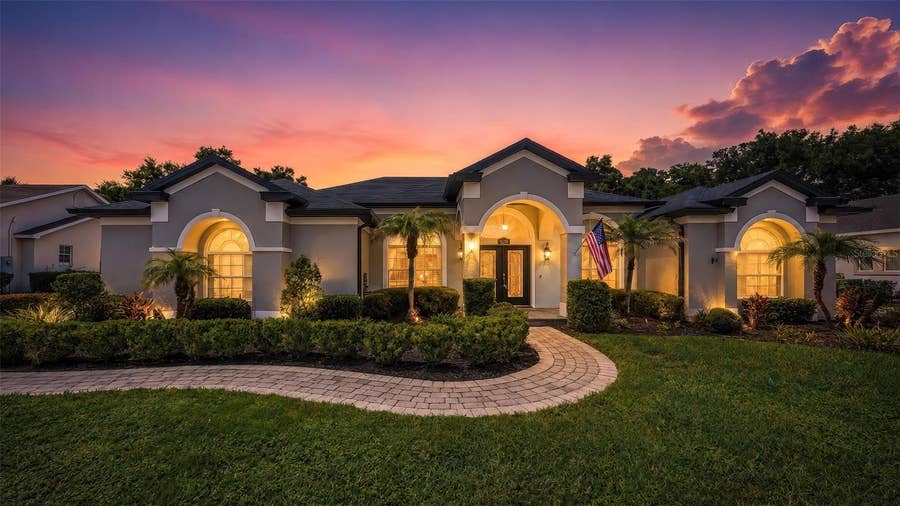 Property photo for 1070 CEASARS COURT, Mount Dora, FL