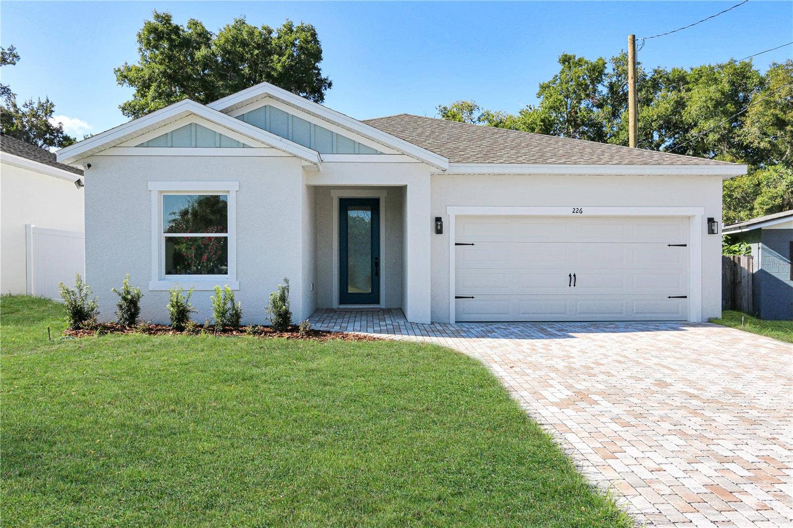 226 W HERRICK AVENUE, Eustis, FL 32726