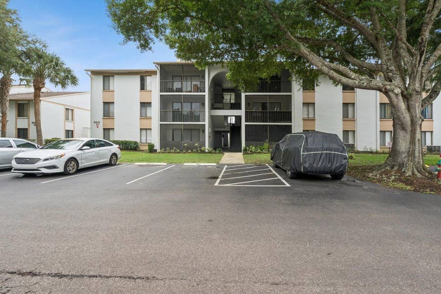 Property photo for 8215 SUN SPRING CIRCLE, #12, Orlando, FL