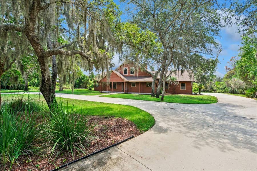Property photo for 15010 MILL POND ROAD, Tavares, FL