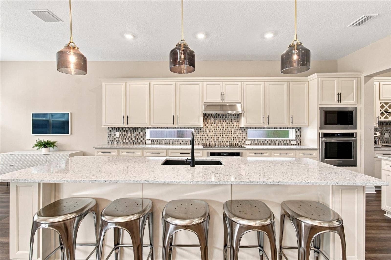 4817 FAIR WINDS COURT, Winter Garden, FL 34787 4817 FAIR WINDS COURT, Winter Garden, FL 34787