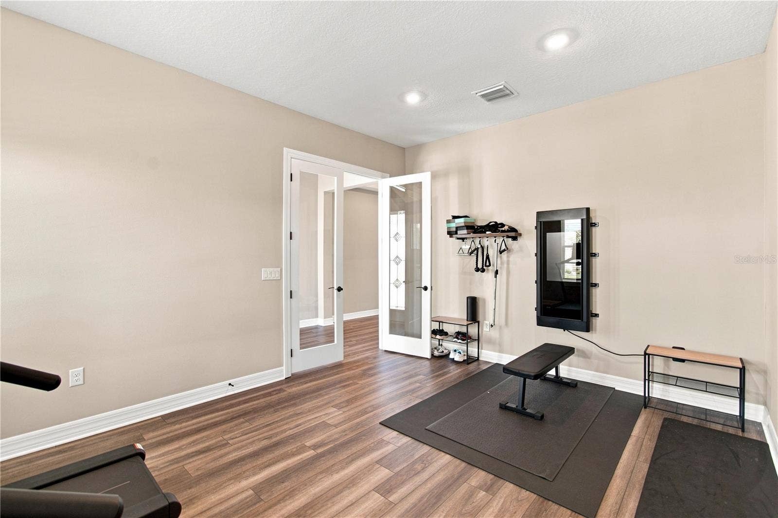 4817 FAIR WINDS COURT, Winter Garden, FL 34787 4817 FAIR WINDS COURT, Winter Garden, FL 34787