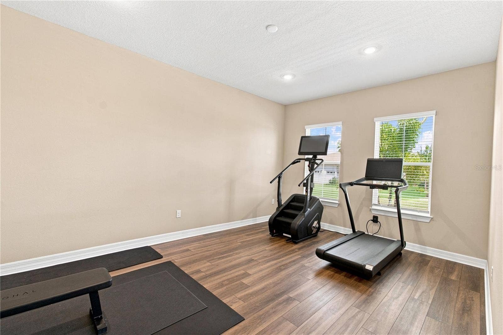 4817 FAIR WINDS COURT, Winter Garden, FL 34787 4817 FAIR WINDS COURT, Winter Garden, FL 34787