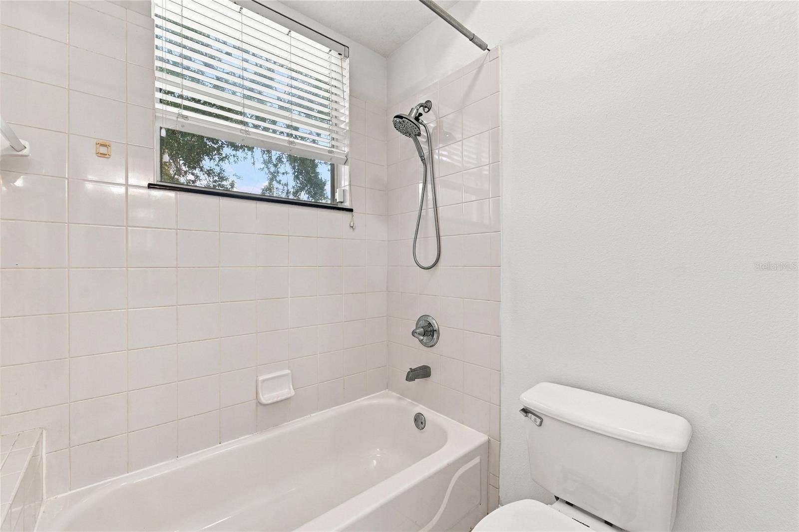 10008 CANOPY TREE COURT, Orlando, FL 32836 Bathroom 3