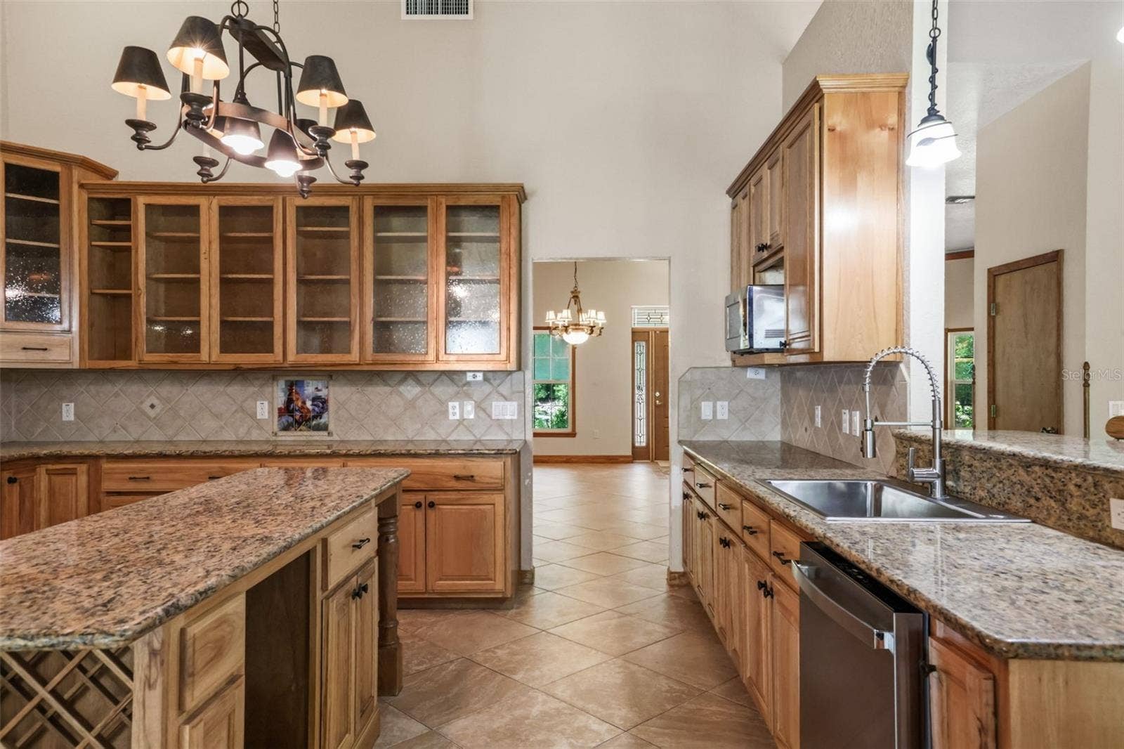 1685 MANOR WAY, Deland, FL 32720 1685 MANOR WAY, Deland, FL 32720