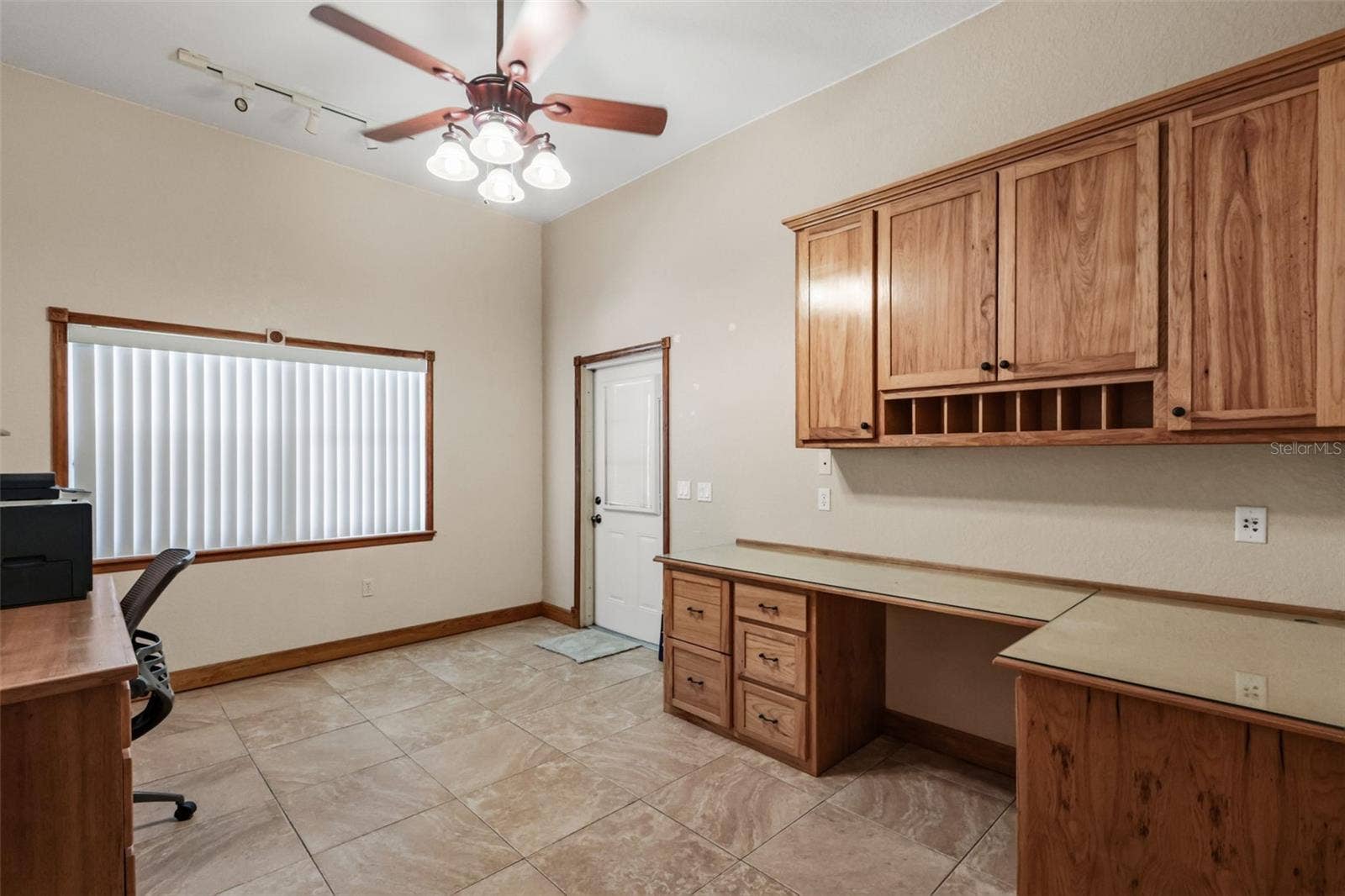 1685 MANOR WAY, Deland, FL 32720 1685 MANOR WAY, Deland, FL 32720
