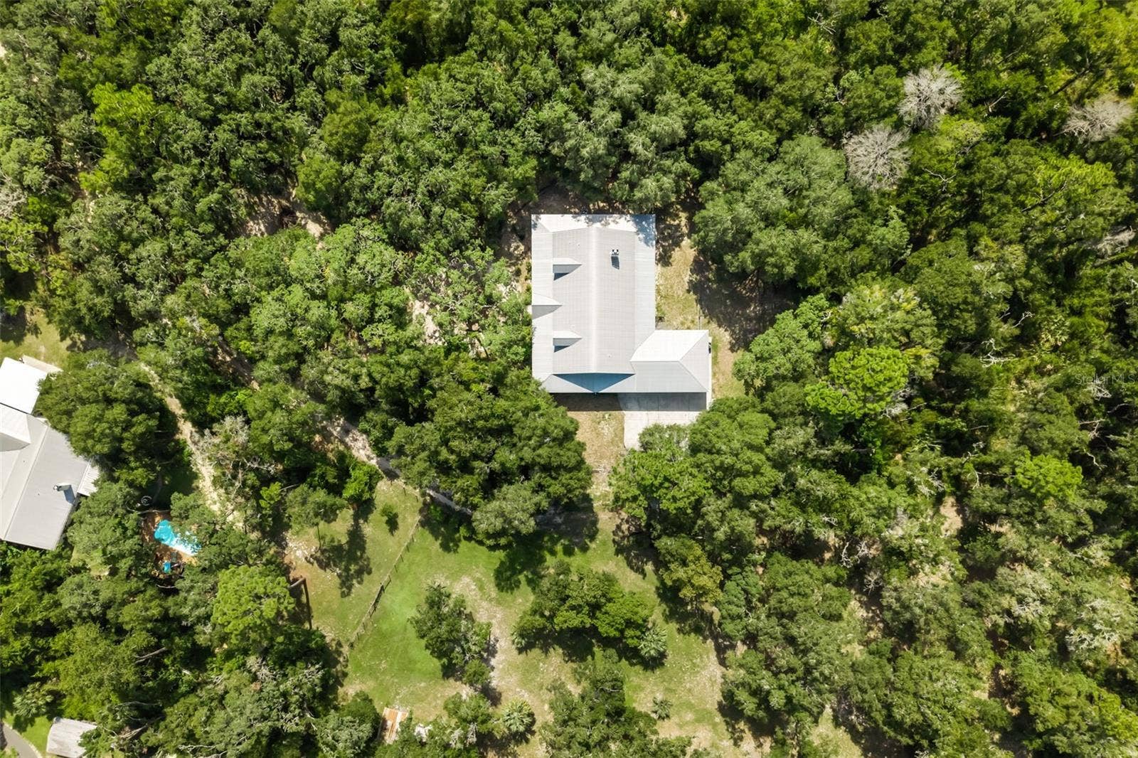 1685 MANOR WAY, Deland, FL 32720 1685 MANOR WAY, Deland, FL 32720
