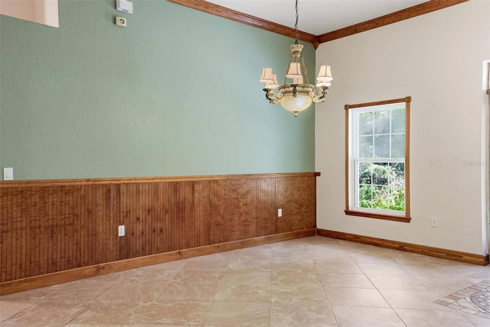 1685 MANOR WAY, Deland, FL 32720 1685 MANOR WAY, Deland, FL 32720