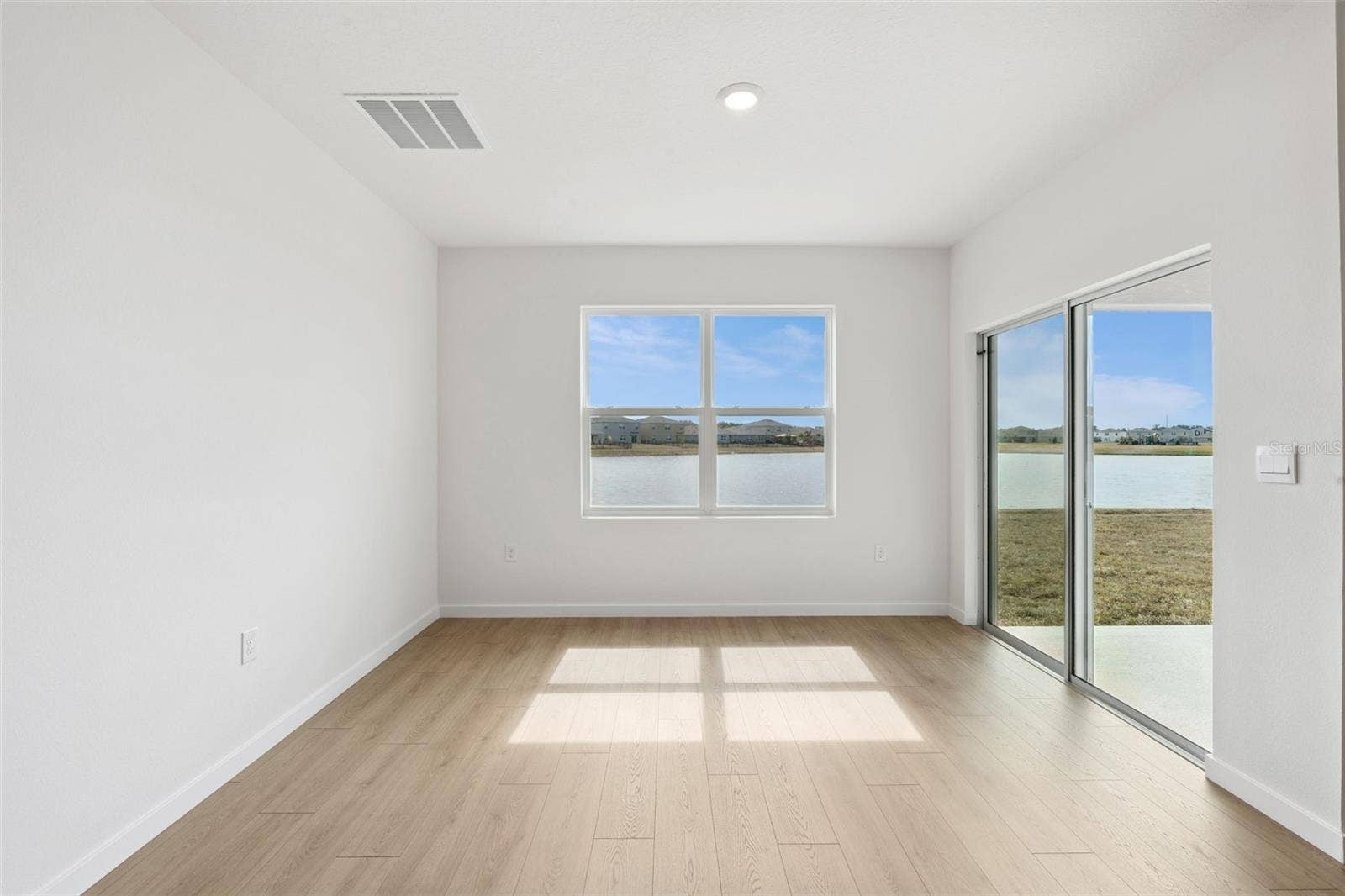 1024 CHAMPION RIDGE DRIVE, Daytona Beach, FL 32124