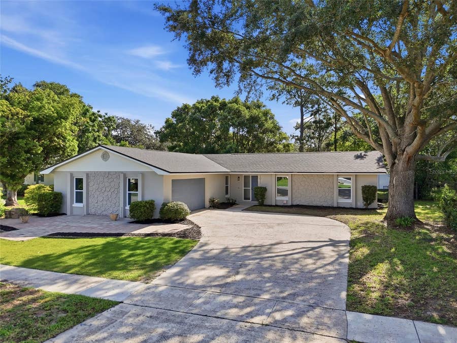 Property photo for 1011 MANCHESTER CIRCLE, Winter Park, FL