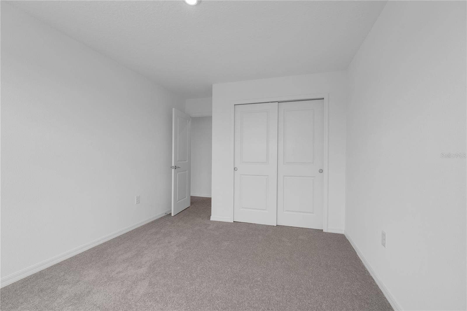 1812 HORSETAIL DRIVE, St Cloud, FL 34771